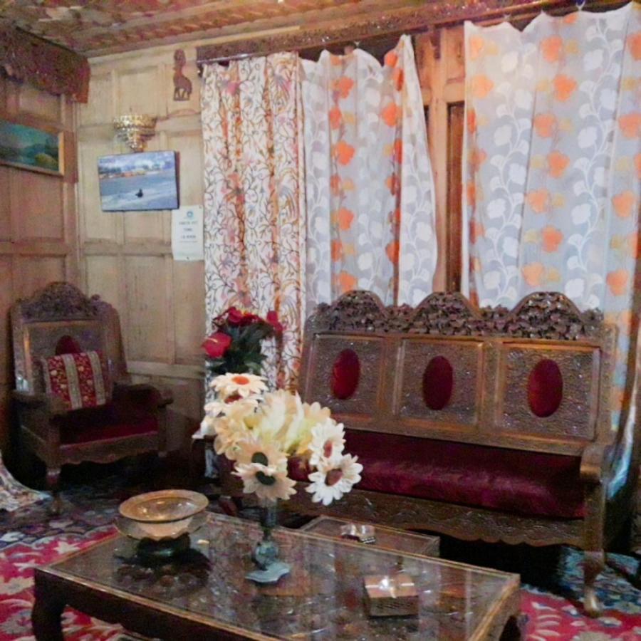 New Minar Group Of Houseboats Hotell Srīnagar Eksteriør bilde