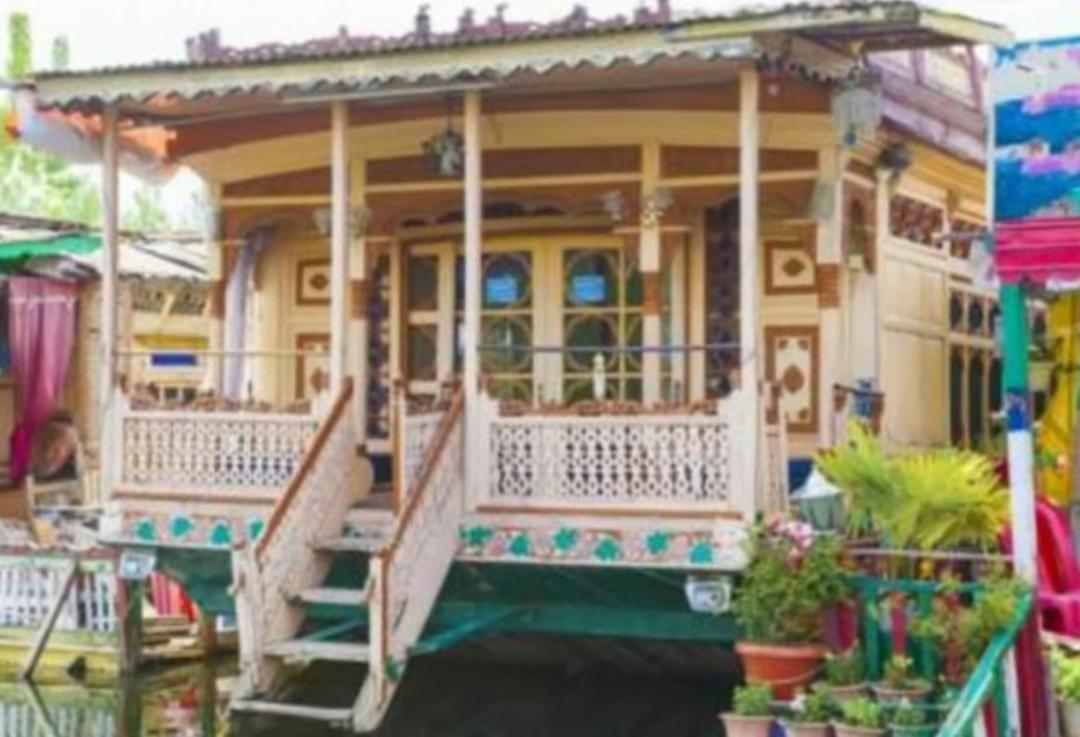 New Minar Group Of Houseboats Hotell Srīnagar Eksteriør bilde